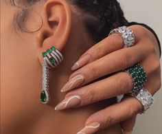 Rings And Nails, Beauty Lifestyle, Life Blogs, Luxury Accessories, Amazing Jewelry, Vintage Rings, Fashion Blog, Ear Cuff, Fashion Beauty