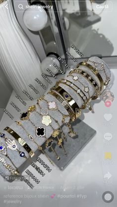 خواتم خطوبة, Girly Bracelets, Dope Jewelry Accessories, Expensive Jewelry Luxury, Wrist Jewelry, Luxe Jewelry, Jewelry Accessories Ideas, Dope Jewelry, Girly Accessories