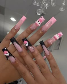 Emo Y2k Nails Short, Hello Kitty And Kuromi Nails, Kurumi Nails, Nails With A Lot Of Charms, Kawaii Gel Nails, Kuromi Acrylic Nails, Hello Kitty Acrylic Nails, Kuromi Nails