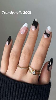 Black And White Nail, Nagel Tips, Edgy Nails, Minimal Nails, Nails 2021, Nail Swag, White Nail, Minimalist Nails