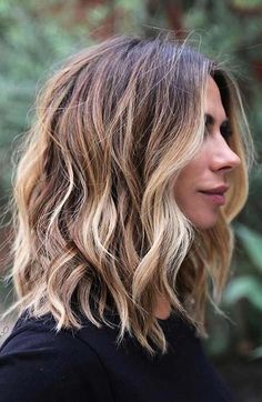 Shoulder Length Hair Balayage, Brown Shoulder Length Hair, Below Shoulder Length Hair, Short Shoulder Length Hair, Shoulder Length Hair With Bangs, Shoulder Length Hair Cuts, Penteado Cabelo Curto, Brown Blonde Hair, Mid Length Hair