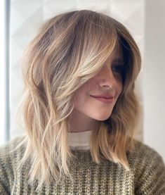 Layered Thick Hair, Layered Haircuts With Bangs, Layered Curly Hair, Beachy Hair, Medium Layered Haircuts, Hair Adviser, Hairstyles For Layered Hair, Lob Hairstyle, Layered Bob Hairstyles