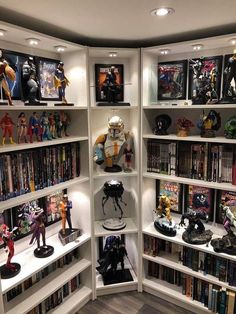 Comic Room Decor, Nerdy Game Room, Nerd Cave Ideas, Star Wars Gaming Room, Nerd Display, Nerd Living Room, Comic Room Ideas, Nerd Room Aesthetic, Figure Collection Display