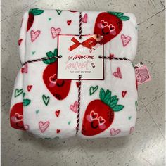 Valentine's Day King Strawberries Blanket Tik Tok 109x109 New W Tags King Strawberries Blanket , White Red Strawberry Blanket King Size Throw King Size Bedding Christmas Gift For Her Strawberry Blanket, Dog Christmas Presents, Mean Girls Burn Book, Holiday Room Decor, Brown Throw Blanket, Valentines Blanket, Mom Dr, Fleece Tie Blankets, Vintage Safari