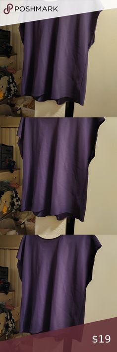 Lightweight purple women's extra large top made by Express Extra Large, Purple, Outfit Inspo, Plus Fashion, Women's Top, Fashion Trends, Design