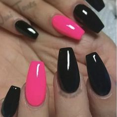 Sometimes simple solid colours are best for Prom nails. Pink & Black Glossy Coffin Prom nails which stand out from the crowd! #promnails #promnailsacrylic #springnailssimple Black And Pink Nails, Valentine Nails Pink, Pink Black Nails, Hot Pink Nails, Black Nail Art, Edgy Nails, Black Nail Designs, Polish Colors