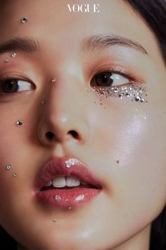 Kristina Webb, Photographie Portrait Inspiration, Beauty Shoot, Photoshoot Concept, Eye Makeup Art, Vogue Korea, Editorial Makeup, Beauty Editorial, Creative Makeup