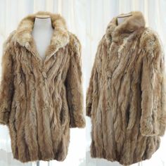 Manteau de fourrure naturelle. Manteau en fourrure vintage pour femme - Manteau ours en peluche - Pardessus d'hiver chaud - Cadeau de luxe pour femme. ■ ÉTAT : * État vintage bien entretenu. *Soigneusement rangé au vestiaire, livré nettoyé à la vapeur. ■ À PROPOS DE MOI : * Vous achetez une fois, dure éternellement. * Fourrure 100 % naturelle. *Texture douce et dense. * Coupe élégante - ligne confortable. * Mi-long. * Fermeture de haut en bas. *Manches longues. * Poches dissimulées. * Doublure i Dress To Impress, Jackets & Coats, France, Texture, Clothes For Women, Clothes