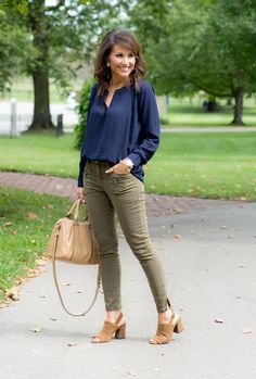 Olive Green Shirt Outfit, Green Shirt Outfits, Olive Green Outfit, Green Pants Outfit, Olive Clothing, Olive Jeans, Cyndi Spivey