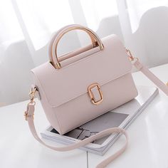 South Korea Packing List, Korea Packing List, Lady Dior Handbag, Stylish School Bags, Expensive Bag, My Style Bags, Luxury Bags Collection, Lock Design