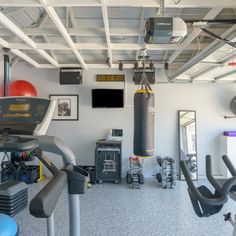 home gym
home gym set-up Ceiling Frame, Home Gym Set, Home Gym Setup, Gym Setup, Appliances Design, Beautiful Room, Garage Conversion, Garage Gym, Epoxy Floor