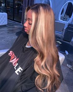 Sew Ins With Closure, Frontal Updo Hairstyles, Frontal Updo, Ombre Blond, Lace Fronts, Sew Ins, Normal Hair, Updo Hairstyles