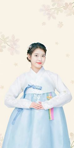 Korean Hanbok Hairstyle, Hanbok Hairstyle, Iu Dress, Iu Wallpaper, Traditional Asian Dress, Korea Dress, Korean Traditional Dress, Korean Hanbok