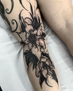 Tattoo Eyebrows, Wicked Tattoos, Leg Tattoos Women, Gothic Tattoo, Tattoo Women, Knee Tattoo, Tattoo Life