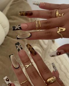 Greek Goddess Nails, Euphoria Hair, Rich Party, Goddess Nails, Fall Season Nails, Winter Uggs, Ootd Beach, Outfit Basic, Season Nails