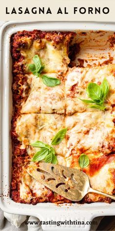 lasagna al forno recipe in a casserole dish