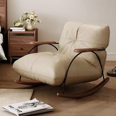 Beige Lazy Chair Bedroom, Single Chair For Bedroom, Single Chair Sofa, Lazy Chair, Relaxation Space, Future Furniture, Single Arm Chair, Instagram Luxury, Luxury Chairs