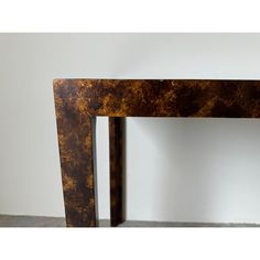 a table that has some kind of metal structure on it