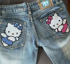 Hello Kitty Flared Jeans, Senior Jeans Hello Kitty, Hello Kitty Senior Jeans, Hello Kitty Jeans, Senior Pants, Hello Kitty Pants, Custom Jeans Diy, Sanrio Clothes, Senior Year Fun