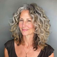 Shoulder Length Curly Gray Hair, Curly Shoulder Length Hair With Layers, Naturally Wavy Hair Cuts, Extreme Haircut, Long Layered Curly Hair, Haircut Transformation, Before And After Hair, Gray Hairstyles, Natural Curly Hair Cuts