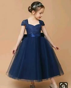 Princess Dress Kids, Kids Frocks Design, Kids Dress Patterns, Kids Party Dresses, Girl Dress Patterns