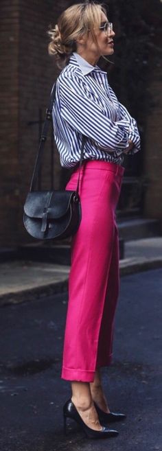 Outfit Inspiration Women, Looks Pinterest, Pink Pants, Cozy Outfit, New Classic, Spring Summer Outfits, Work Fashion, Outfits Casuales