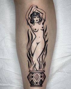 Pinup Tattoo Ideas, Pinup Tattoo, Club Tattoo, I Love La, Pin Up Tattoos, American Traditional Tattoo, Vintage Tattoo, Honolulu Hawaii, American Traditional