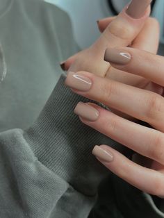 Aesthetic Nail Ideas, The Best Nails, Aesthetic Nail, Top Aesthetic, Best Nails, Hello Nails, Subtle Nails, Beige Nails