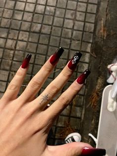 red dark berserk nails Berserk Nail Art, Berserk Nails, Dark Nails Aesthetic, Vamp Nails, Blood Nails, Rock Nails, Dark Red Nails, Diva Nails