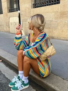 Colorful Striped Knitted Cardigan – Luxandluxy Nashville Outfit, Streetwear Sweater, Nashville Outfits, Outfit Chic, Stylish Sweaters, Looks Street Style, Women Street, Cardigan Fashion, Streetwear Women