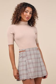 Hit the books and look cute while you do it in the Lulus Academic Attitude Beige Multi Plaid Buckle Pleated Mini Skirt! A classic plaid print covers lightweight woven fabric as it shapes this upgraded skirt with a high-rise fit that boasts adjustable, brown faux leather buckle details at the sides. The A-line silhouette features box pleats before falling to a flirty mini hem. Hidden side zipper/clasp. Fit: This garment fits true to size. Length: Mid-thigh. Size medium measures 15.5" from waist t Plaid Mini Skirt Outfit, Mini Skirt Plaid, Plaid Pleated Mini Skirt, Beige Plaid, High Fashion Outfits, Miniskirt Outfits, Plaid Mini Skirt, Box Pleats, Pleated Mini Skirt