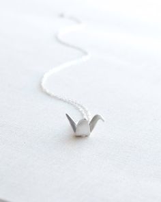 Origami Crane Necklace Silver Gold or Rose gold by OliveYewJewels Crane Necklace, Bling Accessories, Origami Necklace, Origami Bird, Gold Letter Necklace, Origami Crane, Bird Necklace, Pin Jewelry, Love Necklace