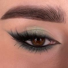 #tiktok #beauty #makeup #aesthetic #grunge #eyeshadow #glitter Simple Prom Makeup Green Dress, Green And Silver Prom Makeup, Makeup For Green Prom Dress, Makeup Ideas For A Green Dress, Dark Teal Makeup Look, Prom Eye Makeup For Green Dress, Prom Makeup Green Eyes, Dark Green Prom Makeup, Green Makeup Looks Simple