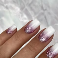 December Ombre Nails, Anniversary Nails Ideas Short, Nail Ideas Glitter Sparkle, White Glitter Ombre Nails, Milky Nails With Glitter, Uñas Milky White, Anniversary Nails Ideas, Cute December Nails, Pretty French Nails