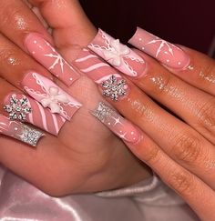 Winter Y2k Nails, Pink Christmas Nail Ideas, Short Pink Christmas Nails, Christmas Bling Nails, Pink Christmas Nails Short, Christmas Bling, Basic Nails, Winter Y2k, Y2k Nails