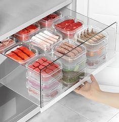 PRICES MAY VARY. Plastic 10pcs CONTAINERS & LIDS -- This set includes 10 clear fridge organizer bins with tight-fitting lids providing you with ample storage for meal prepping, leftovers, and more. The clear design of these freezer containers makes it easy to identify the contents without having to open them. MICROWAVE & FREEZER SAFE-- Our meal prepping containers are microwave safe, allowing you to easily heat up your food without having to tran Organiser Cucina, Meat Box, Vegetable Crisps, Freezer Organization, Freezer Containers, Frosé, Freezer Storage, Frozen Meat, Food Storage Container Set