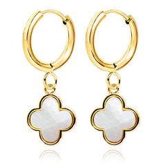 PRICES MAY VARY. These dainty clover drop earrings are made of real mother of pearl, each clover charm is carefully handpicked for its exceptional quality and enchanting glow. Designed for comfortable wear anytime, anywhere. ✦SIZE✦ Clover dangle earrings are 12mm in diameter, 26mm length (1"). Lucky clover huggie hoop earrings, lightweight for comfortable wear, easy to put on and take off. (*If the post doesn't clip in, adjust it slightly up or down.) ✦ HIGH QUALITY ✦ Made of high quality stainl Clover Jewelry, Four Leaf Clover Necklace, Tarnished Jewelry, White Onyx, Clover Charm, Dangle Hoop Earrings, Clover Earrings, Clover Necklace, Lucky Clover