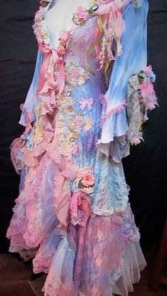 Gowns Prom, Fairytale Dress, Ball Gowns Prom, Fantasy Dress, Fantasy Clothing, Fantasy Fashion, Mode Vintage, Mode Inspiration, Fancy Dresses