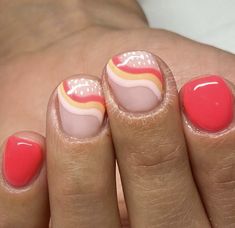 Dainty Nails, Natural Gel Nails, Abstract Nails, Nails Now, Summery Nails, Vacation Nails, Cute Gel Nails, Diy Nail Designs, New Looks