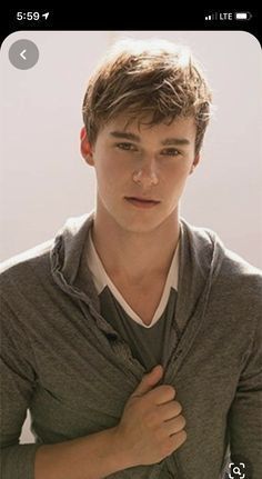 Mitchell Hope, Maxon Schreave, Mens Cuts, Teen Boy, Boy Hairstyles