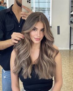 Balayage Wispy Bangs, Light Brown Low Maintenance Hair, Brownish Hair With Highlights, Riley Sausage Hair, Light Brown Hair With Caramel Lowlights, Bronde Balayage Brunettes With Money Piece, Honey Comb Brown Hair, Light Ashy Brown Balayage, Arab Balayage