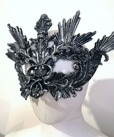 Face mask Wolf with black and silver baroque patterns Evening accessory, carnival, photo shoot Unique size Adjustable elastic link Masquerade Mask Aesthetic, Masquerade Outfit Ideas, Mask Wolf, Gothic Mask, Black Masquerade Mask, Masquerade Outfit, Mask Aesthetic, Wolf Mask, Evening Accessories