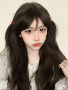 Make Up Ulzzang Girl, Douyin Bangs Hairstyle, Cute Soft Korean Makeup, Korean Natural Makeup Ulzzang, Makeup Ala Korea, Makeup Korea, Ulzangg Girl Make Up, Ulzzang Short Hair, Makeup Cantik