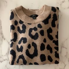 A Magical Mixture Of Merino Wool, Alpaca And Stretch Makes This Leopard Crewneck Sweater Supersoft And The Best Way To Be Spotted In The Season's Fave Print. Size: Xxs Or 0/2 Relaxed Fit Hits At Hip Nylon/Wool/Alpaca/Elastane Long Sleeves Machine Wash Leopard Print Sweaters, Cheetah Print Sweater, Leopard Print Sweater Outfit, Print Sweater Outfit, Cheetah Print Clothes, Teachers Outfits, Cheetah Print Sweatshirt, Pinterest Wardrobe, Coconut Cupcakes