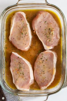 Mama drenches pork chops in the most decadent sauce. This recipe is to die for Smothered Baked Pork Chops, Pork Chop Recipes Crockpot, Tender Pork Chops, Pork Chop Recipes Baked, Juicy Pork Chops