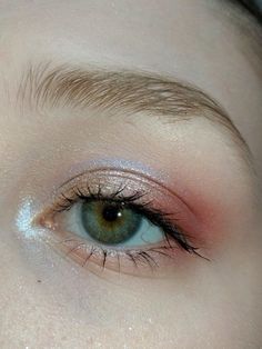 "Oh Christmas brow, oh Christmas brow, how lovely are your arches... Colorful Fall Makeup, Simply Eyeshadow Looks, Simple Makeup Looks With Color, Neutral Pink Makeup Looks, Colourpop Aurora Struck, Ethereal Bridal Makeup, Ethereal Makeup Aesthetic, Ethereal Aesthetic Wedding, Etheral Make Up