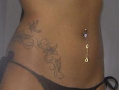 Waistline Tattoos, Tattoo Ideas Stomach, Lower Back Tattoo Women, Trampstamp Tattoo, American Traditional Tattoo Ideas, Traditional Tattoo Ideas, Waist Tattoos, Belly Tattoos, Torso Tattoos