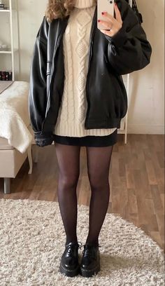 Phoebe Skirt Outfit, Skirt And Sweater Winter Outfit, The 1975 Concert Outfit Ideas 2023, Downtown Outfits Autumn, Fem Winter Outfits, Downtown Dinner Outfit, Downtown Girl Autumn Outfits, Sixth Form Outfits Aesthetic, Casual Tights Outfit