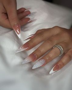 Eyesight Problems, Nails Glossy, Long Stiletto, Nails Press, Nagel Tips, French Nail, Nails Almond, Fake Nail, Press Ons