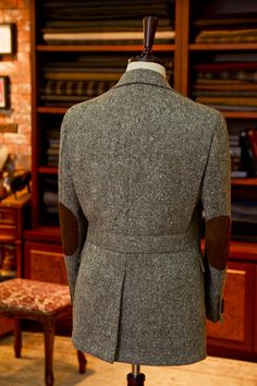 IV Style — vannikorea: Donegal Tweed Jacket made by... Tweed Men, Dapper Mens Fashion, Donegal Tweed, Mens Fashion Blog, Mens Fashion Inspiration